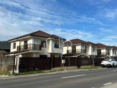 Casa individuala Luna de Sus 