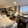 Apartament la Demisol ultrafinisat 2 camere 65mp zona Iulius Mall cu 2 parcări imaginea mica 2 Apartament la Demisol ultrafinisat 2 camere 65mp zona Iulius Mall cu 2 parcări thumb 2