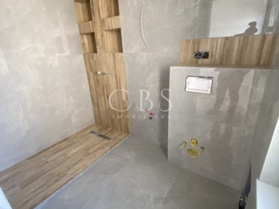 Ansamblu de 12 case moderne cu CF in Dezmir cu drum asfaltat toate utilitatile